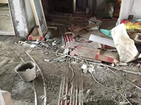 自裝，半個(gè)月沒(méi)有回來(lái)看工地，現(xiàn)在一看，我這房子還能要嗎？